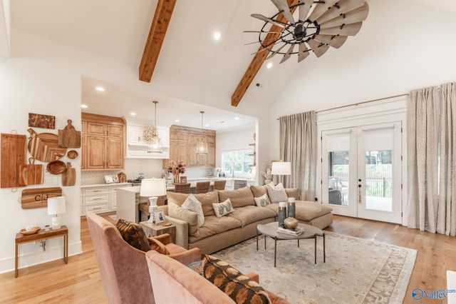 23173 Sawgrass Drive, Athens, AL 35613