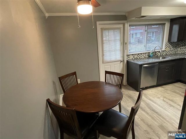 130 Glenbrook Parkway 5E, Englewood, NJ 07631