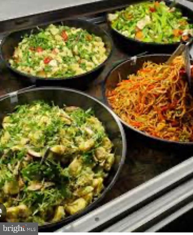 23 MARKET, Lancaster, PA 17603