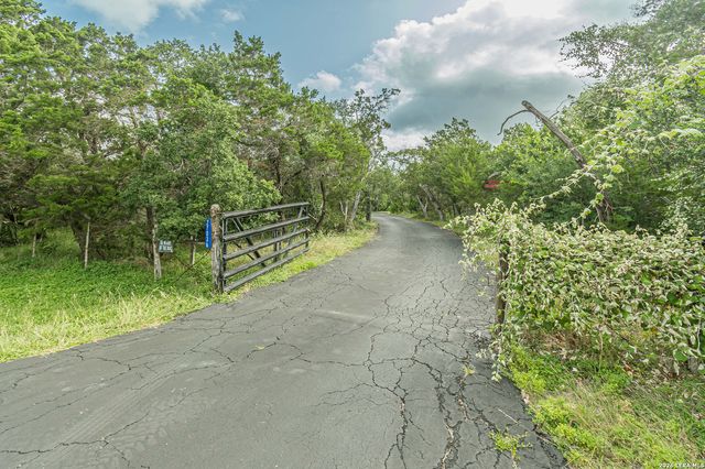 27036 CYNTHIA DR, San Antonio, TX 78266