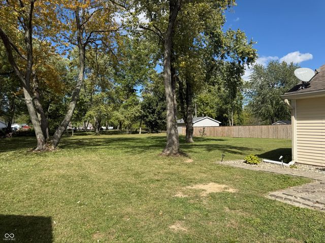 8218 Rawles Avenue, Indianapolis, IN 46219