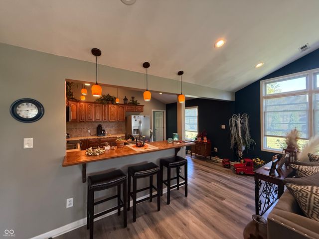 8218 Rawles Avenue, Indianapolis, IN 46219