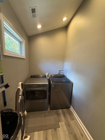 8218 Rawles Avenue, Indianapolis, IN 46219