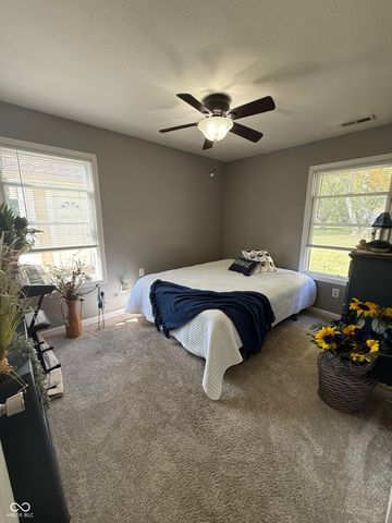 8218 Rawles Avenue, Indianapolis, IN 46219