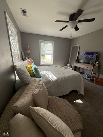 8218 Rawles Avenue, Indianapolis, IN 46219