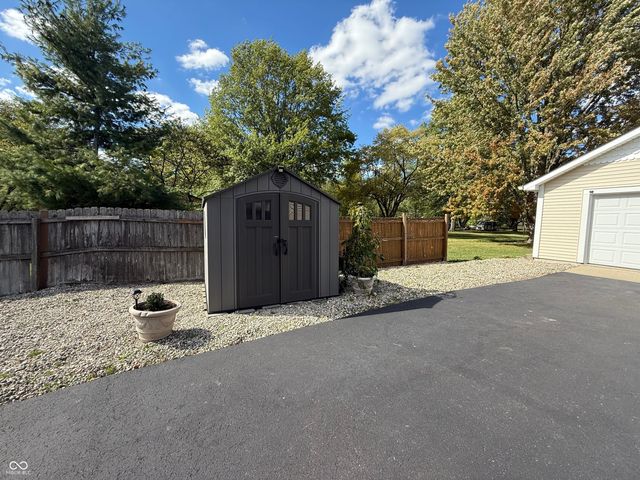 8218 Rawles Avenue, Indianapolis, IN 46219