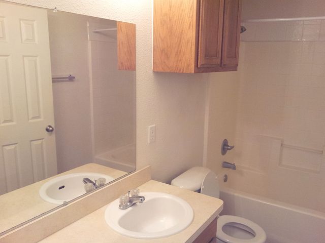208 N Val Verde Circle A, Keene, TX 76059