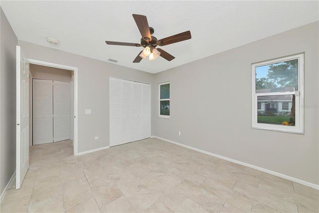 5714 GARDEN LAKES DRIVE, Bradenton, FL 34203