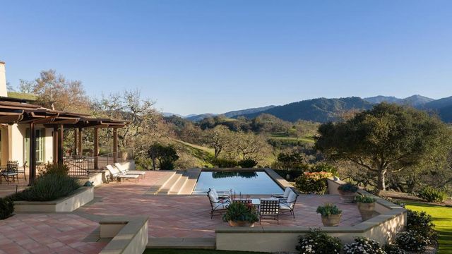 2 Touche, Carmel, CA 93923