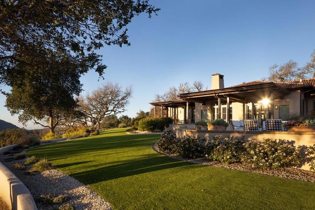 2 Touche, Carmel, CA 93923