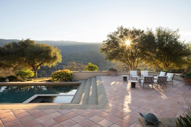 2 Touche, Carmel, CA 93923