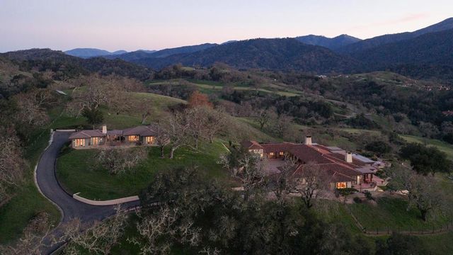 2 Touche, Carmel, CA 93923