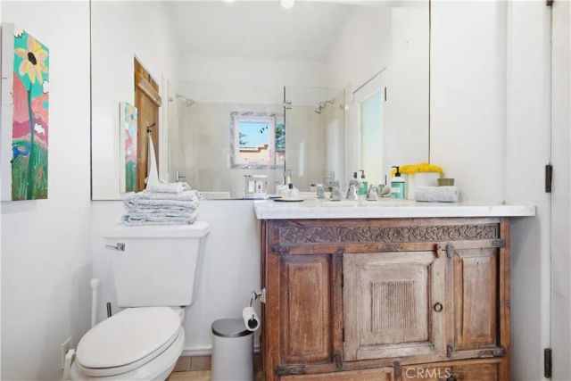 3524 Grand View Boulevard, Los Angeles, CA 90066