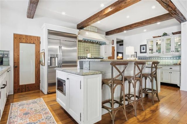 3524 Grand View Boulevard, Los Angeles, CA 90066