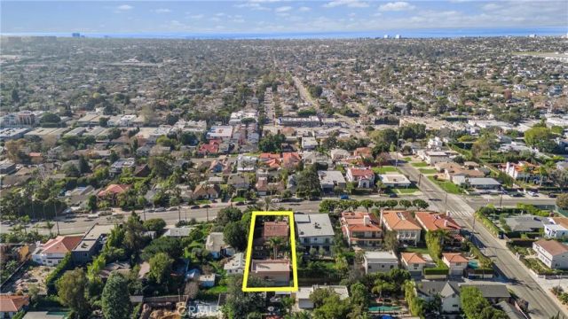 3524 Grand View Boulevard, Los Angeles, CA 90066