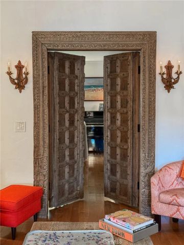 3524 Grand View Boulevard, Los Angeles, CA 90066