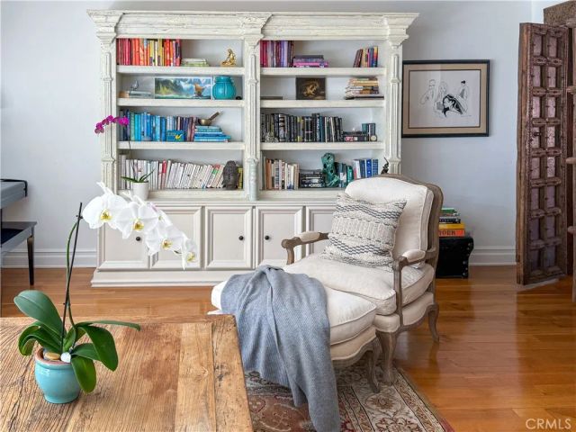 3524 Grand View Boulevard, Los Angeles, CA 90066