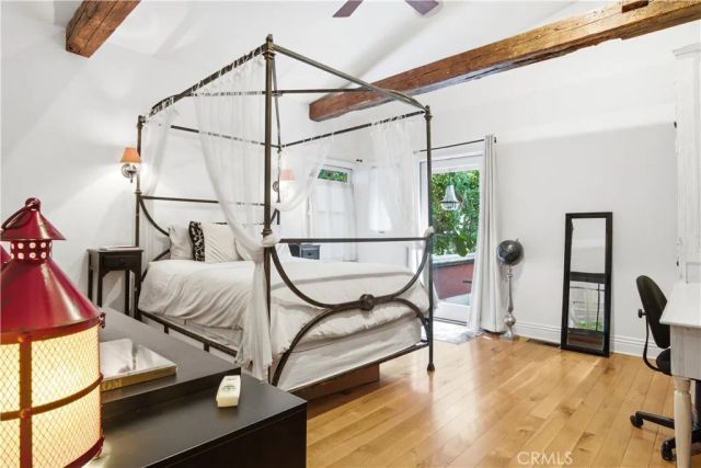 3524 Grand View Boulevard, Los Angeles, CA 90066