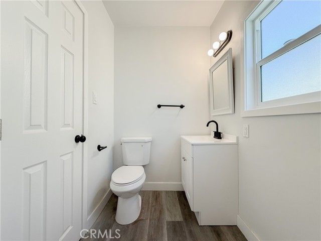 220 W 98th Street, Los Angeles, CA 90003