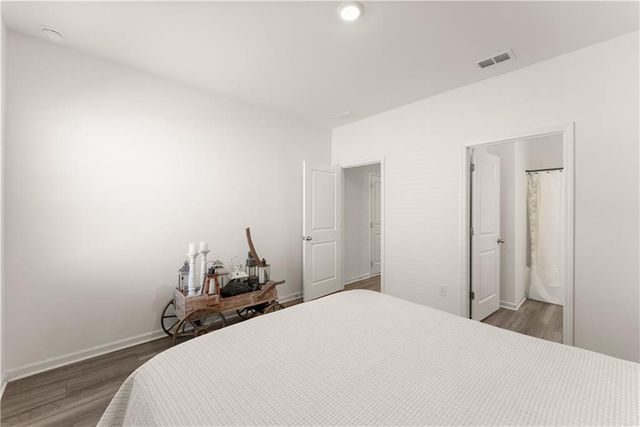 754 Bentwater Way, Hoschton, GA 30548