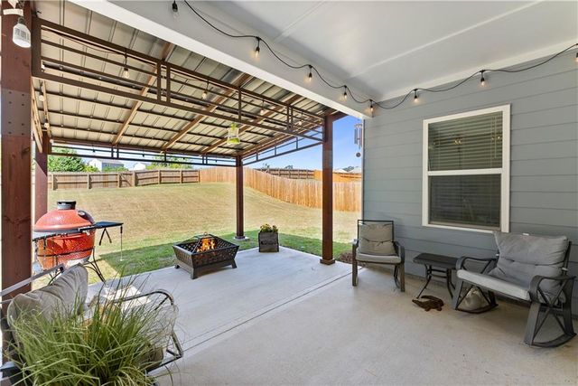 754 Bentwater Way, Hoschton, GA 30548