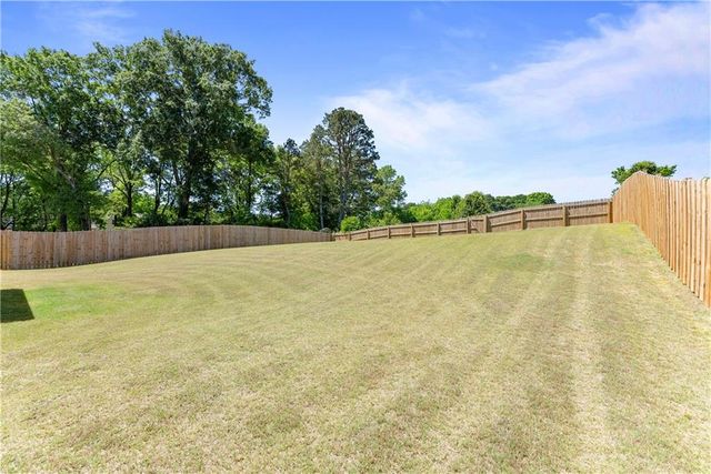 754 Bentwater Way, Hoschton, GA 30548