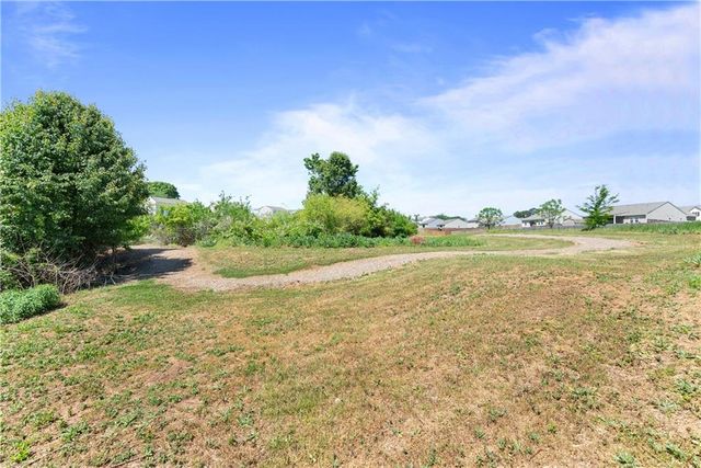 754 Bentwater Way, Hoschton, GA 30548