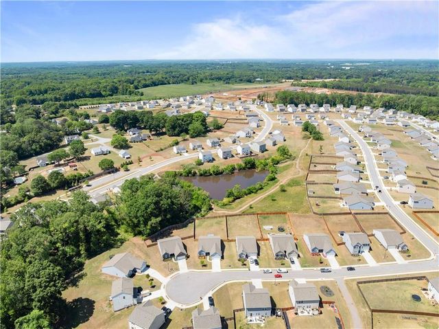 754 Bentwater Way, Hoschton, GA 30548