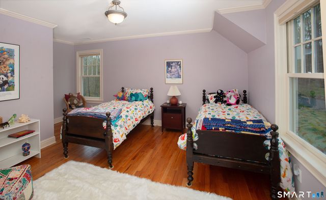 1 Spectacle Lane, Ridgefield, CT 06877