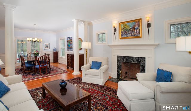 1 Spectacle Lane, Ridgefield, CT 06877