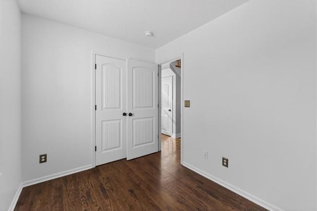 13121 Grandview Road, Grandview, MO 64030