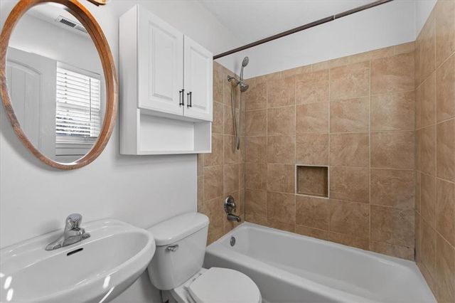 13121 Grandview Road, Grandview, MO 64030