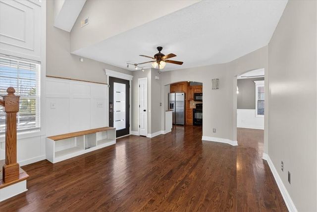 13121 Grandview Road, Grandview, MO 64030