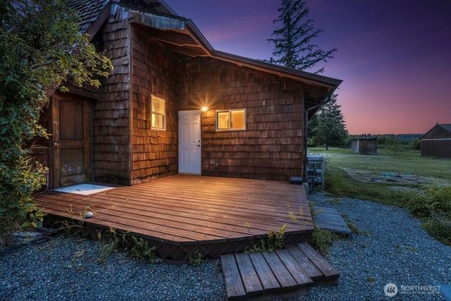 8325 Spurgeon Creek Road SE, Olympia, WA 98513