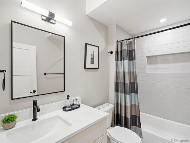 3280 W Hayward Pl, Denver, CO 80211