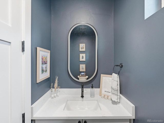 3280 W Hayward Pl, Denver, CO 80211