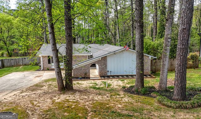 3220 Foxwood Trail SE, Smyrna, GA 30082