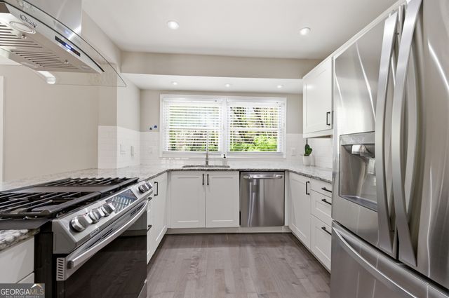 3220 Foxwood Trail SE, Smyrna, GA 30082