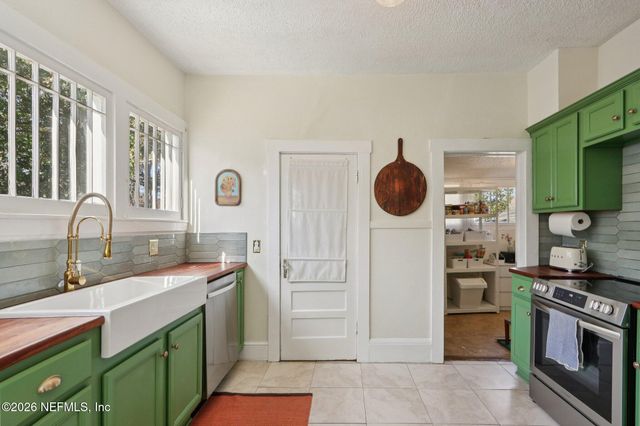 4531 ATTLEBORO Street, Jacksonville, FL 32205