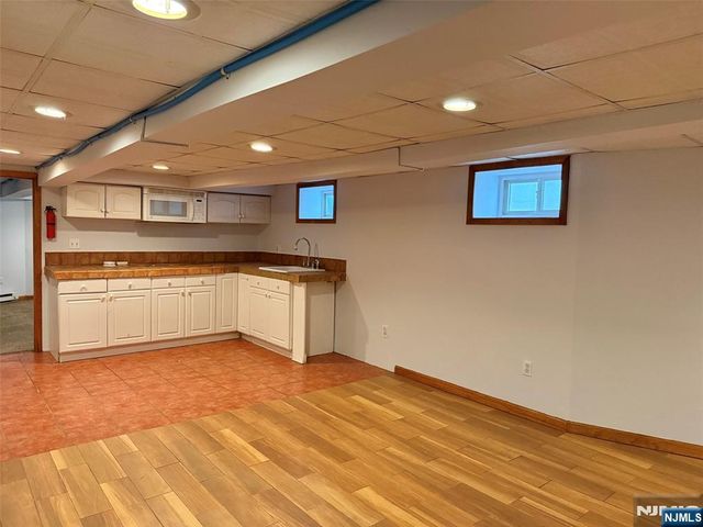 409 Cleveland Avenue 1F+BASEMENT, Harrison, NJ 07029