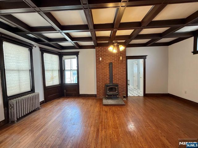 409 Cleveland Avenue 1F+BASEMENT, Harrison, NJ 07029