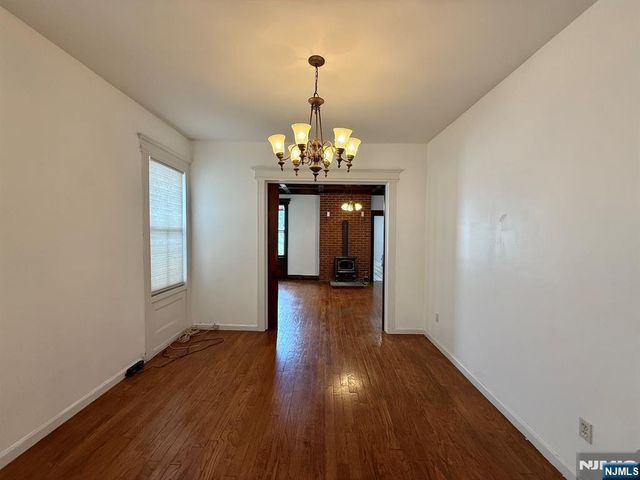 409 Cleveland Avenue 1F+BASEMENT, Harrison, NJ 07029