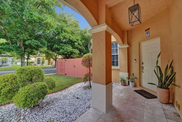 13725 SW 50th Court, Miramar, FL 33027