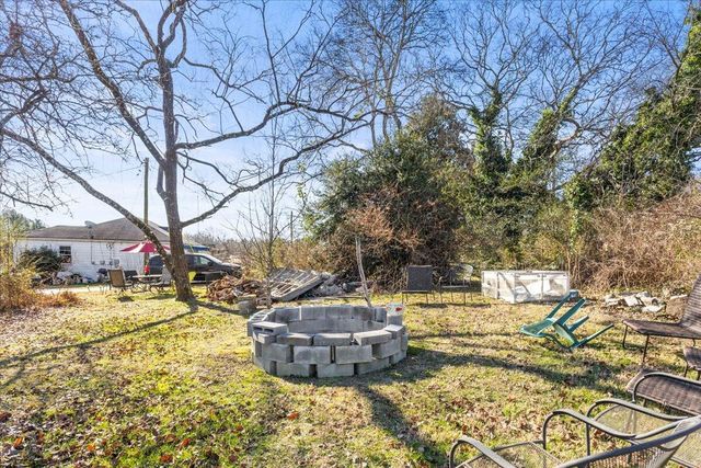 813 Park City Road, Rossville, GA 30741