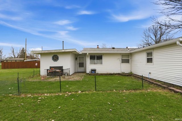 13520 Illinois Street, Grabill, IN 46741