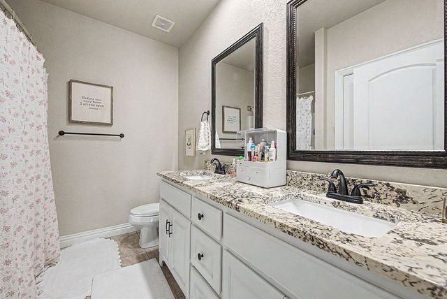 550 N Salem Road, Fayetteville, AR 72704