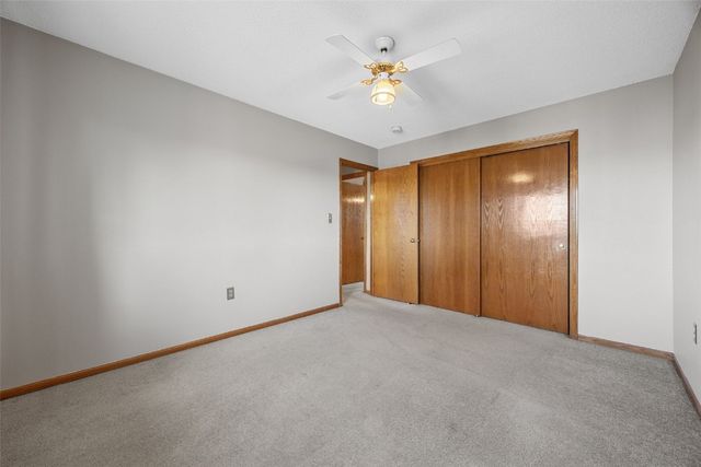 410 Wiley Boulevard NW, Cedar Rapids, IA 52405