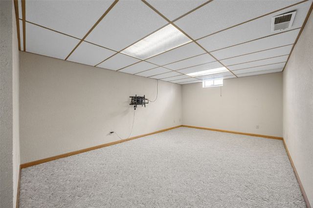 410 Wiley Boulevard NW, Cedar Rapids, IA 52405