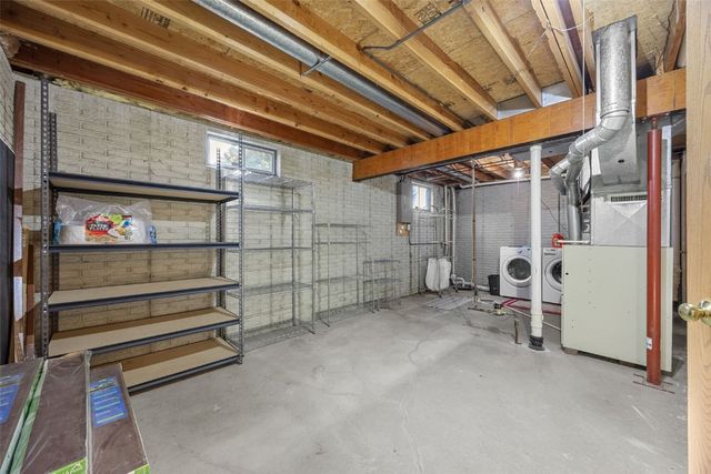 410 Wiley Boulevard NW, Cedar Rapids, IA 52405