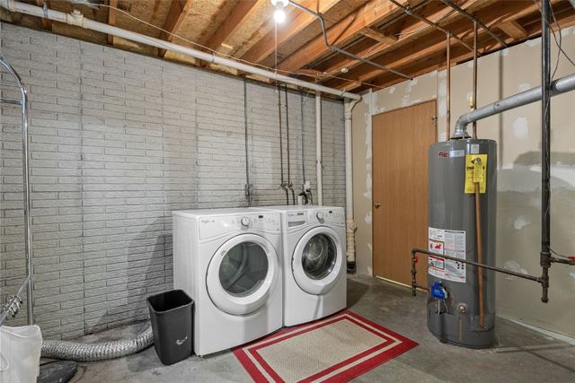 410 Wiley Boulevard NW, Cedar Rapids, IA 52405